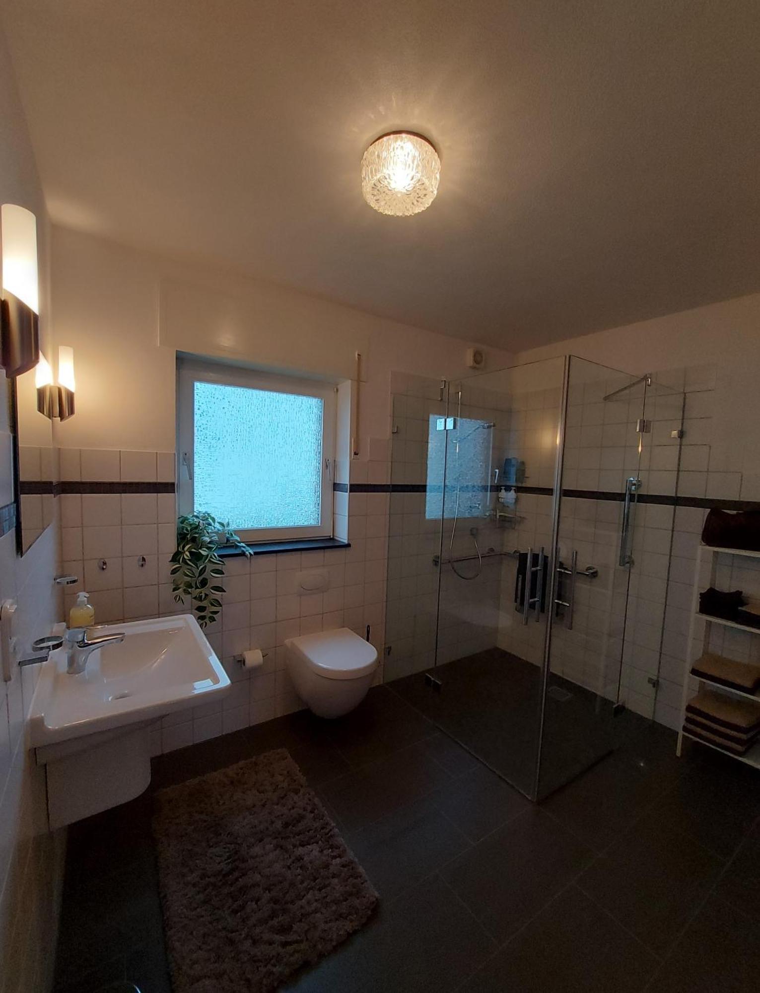 Ferienhaus Hescheld With Private Jacuzzi هيلينثال المظهر الخارجي الصورة